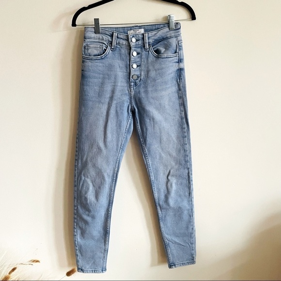 BERSHKA Light Wash High Waist Button Fly Skinny Jeans - Picture 1 of 8